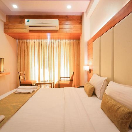 Hotel Sea Fans Ratnāgiri Buitenkant foto