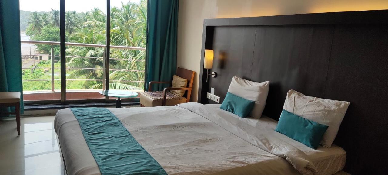 Hotel Sea Fans Ratnāgiri Buitenkant foto