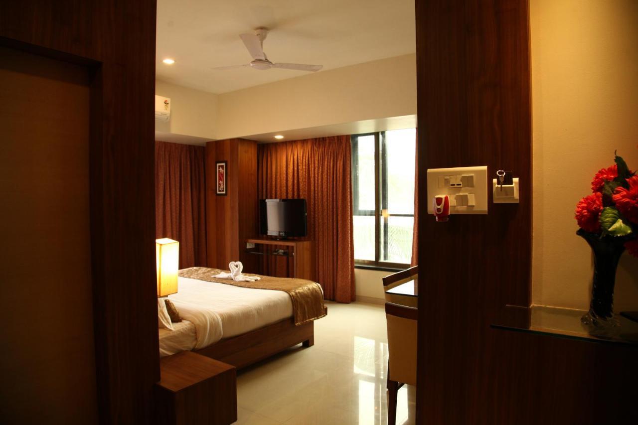 Hotel Sea Fans Ratnāgiri Buitenkant foto